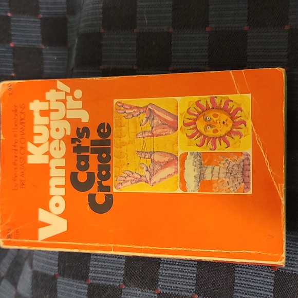 4 classics.  paperbacks. vintage. - Picture 9 of 11